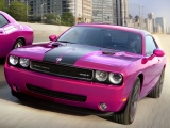 2010-Dodge-Challenger-SRT8-Furious-Fuchsia-Front-Angle-800x651.jpg